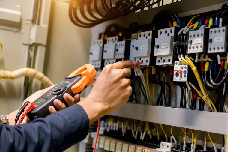 emergency electrician